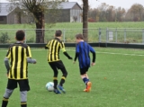 S.K.N.W.K. JO12-1JM - Tholense Boys JO12-2 (competitie) 2023-2024 (2e fase) (73/84)